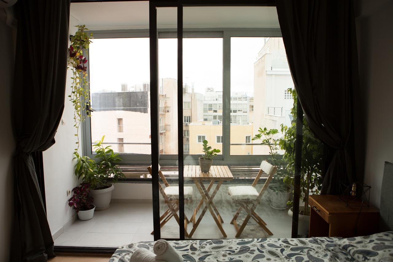 Apartamento Mosaics Aprtm In Parliament Square With Acropolis View Atenas Exterior foto