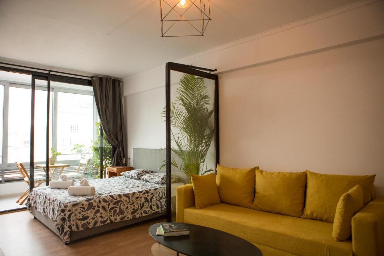 Apartamento Mosaics Aprtm In Parliament Square With Acropolis View Atenas Exterior foto